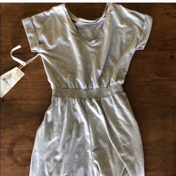 Maddie style gray jumpsuit - Picture 5 of 6